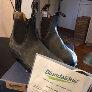 Blundstone super 550 rustic black Au 4.5